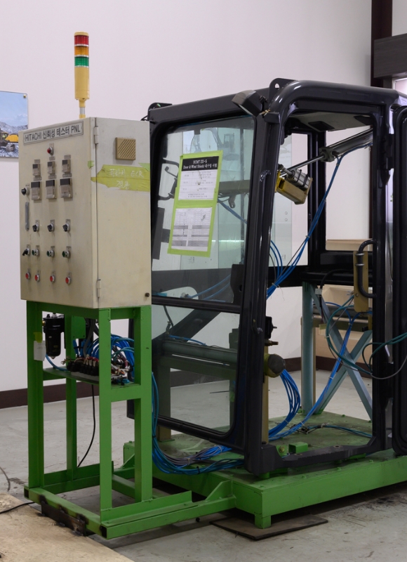 Durability Test for Functional Parts